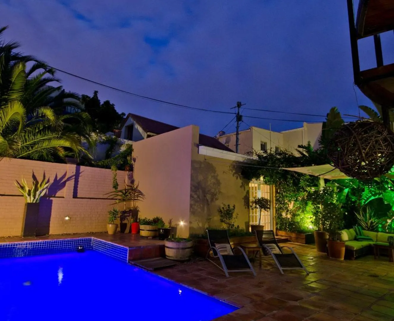 Villa Costa Rose - No Loadshedding Cape Town 4*,