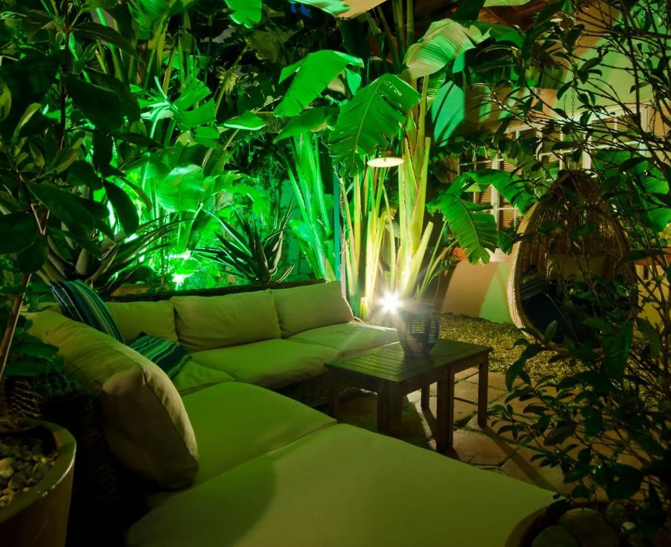 Villa Costa Rose - No Loadshedding Cape Town South Africa