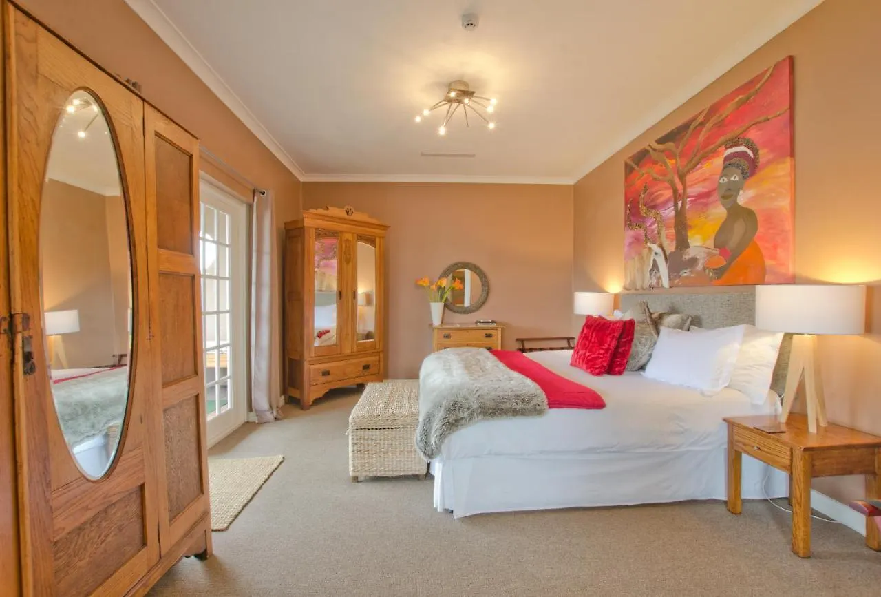 Guest house Villa Costa Rose - No Loadshedding Cape Town